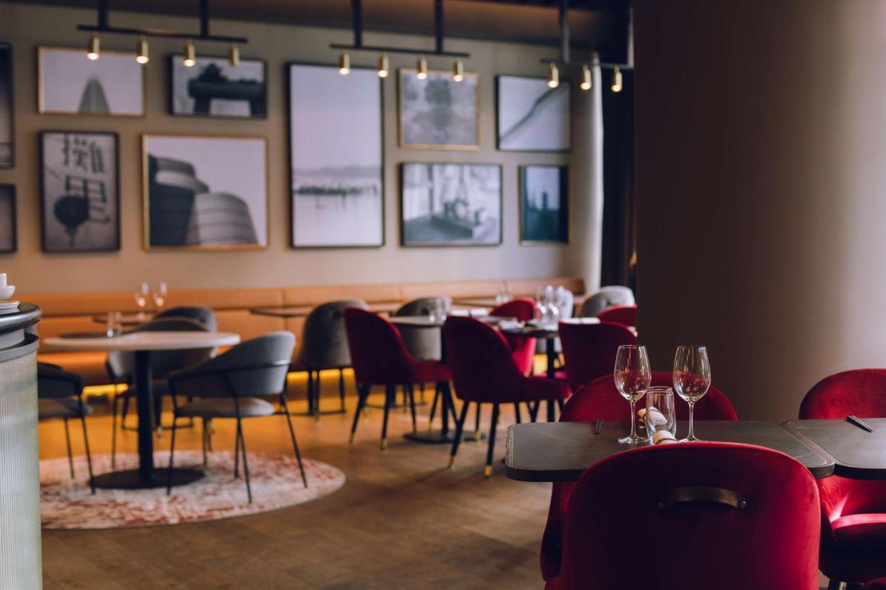 Radisson Collection Grand Place 5* Bruselas