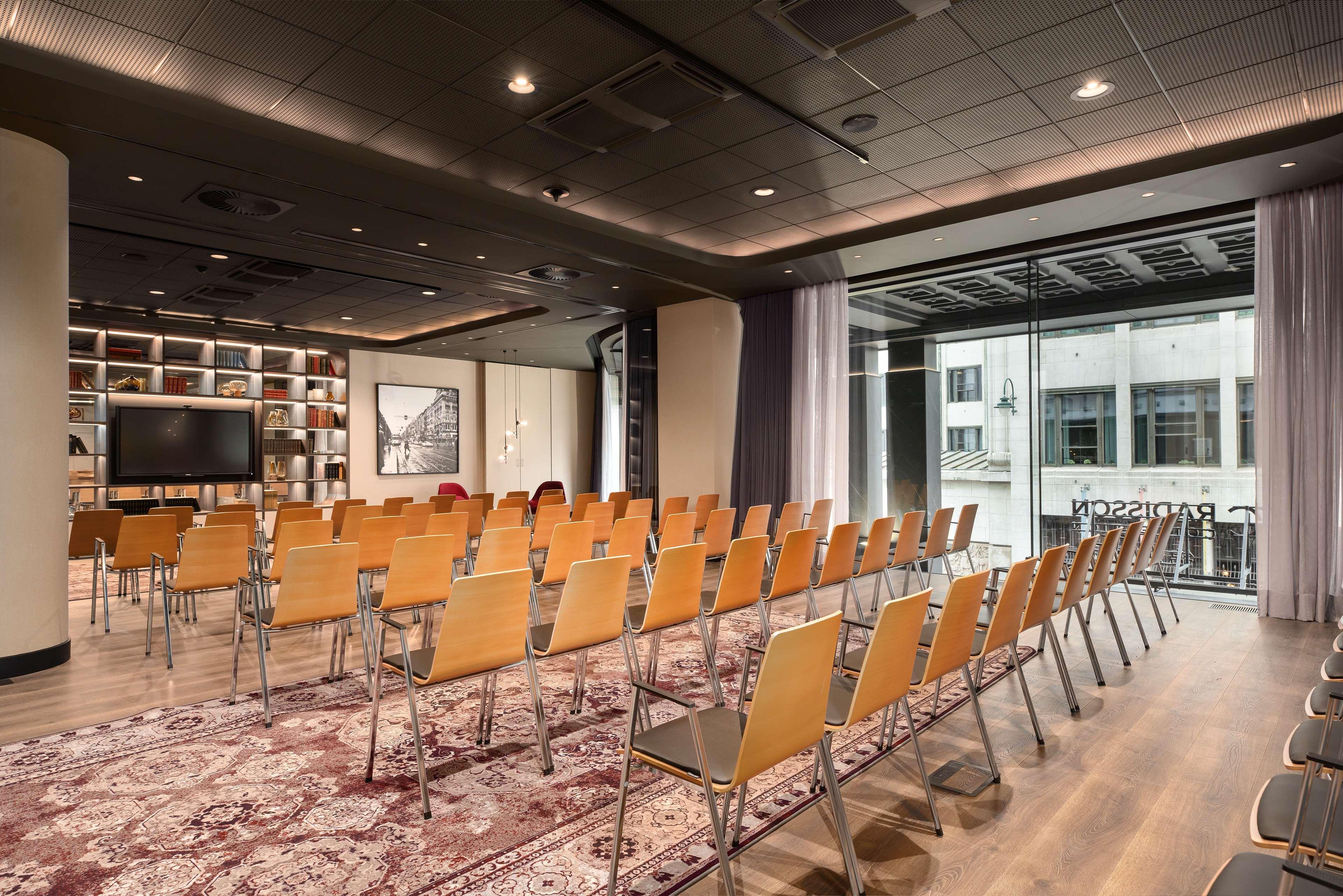 Radisson Collection Grand Place 5* Brüssel